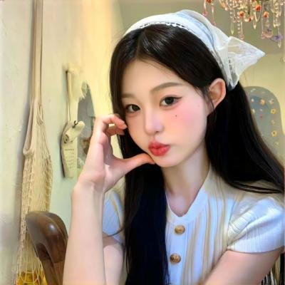 当我们仰望天空时看见什么？